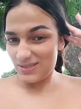 Snapshot of girl_milk1 chatting on 12.28.24 girl milk1 online show from 12.28.24