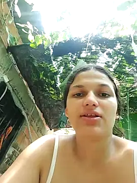 Snapshot of girl_milk1 chatting on 03.21.25 girl milk1 online show from 03.21.25