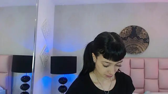 Zoe Vixen online show from 03.12.25