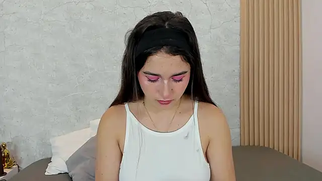 mayragonzpe   online show from 03.14.25