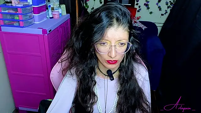 Snapshot of _Arlequin_ chatting on 06.11.26 Arlequin online show from 06.11.26