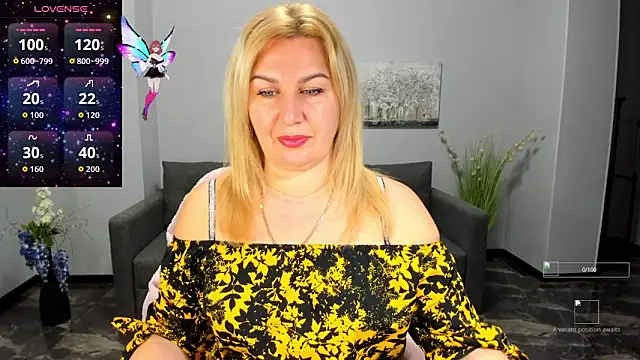 Lili Crossi online show from 11.28.25