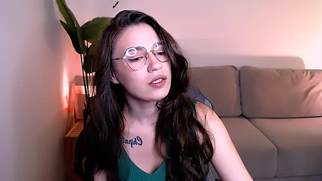 M Sensual online show from 09.09.25