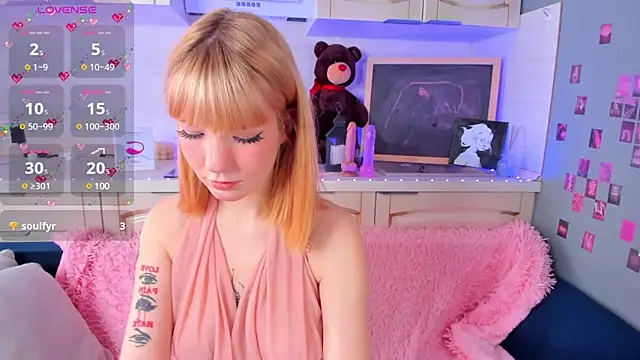 Linablueeyed online show from 02.23.25