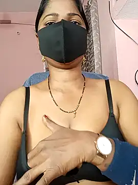Snapshot of Jiya-Sexy chatting on 12.30.24 Jiya-Sexy online show from 12.30.24