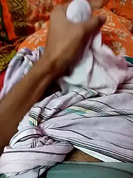 Snapshot of riyajfuckboy chatting on 02.06.25 riyajfuckboy online show from 02.06.25