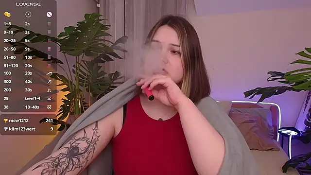 Alice Walters online show from 03.06.25