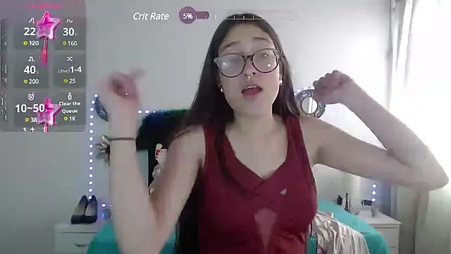 Snapshot of zoe_sweet5 chatting on 12.31.24 zoe sweet5 online show from 12.31.24