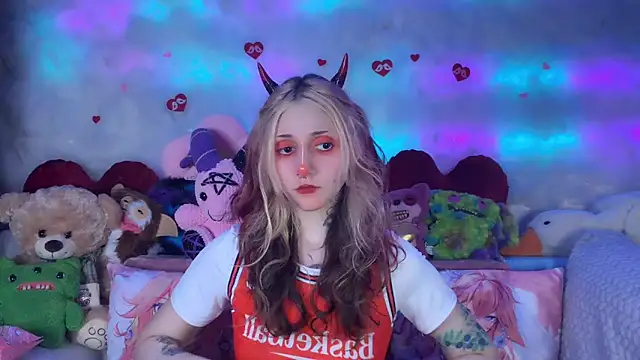 Snapshot of _Devill_Baby chatting on 04.30.26 Devill Baby online show from 04.30.26