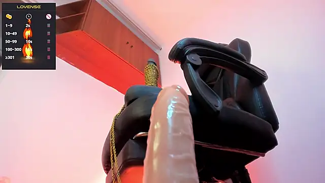 charlotte joliedart online show from 02.28.25