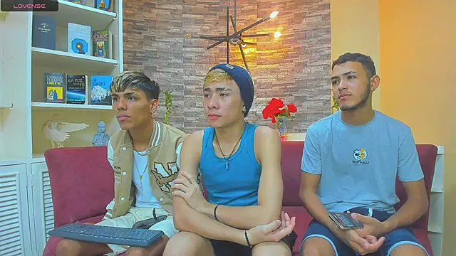 StrawwBoys online show from 01.14.25