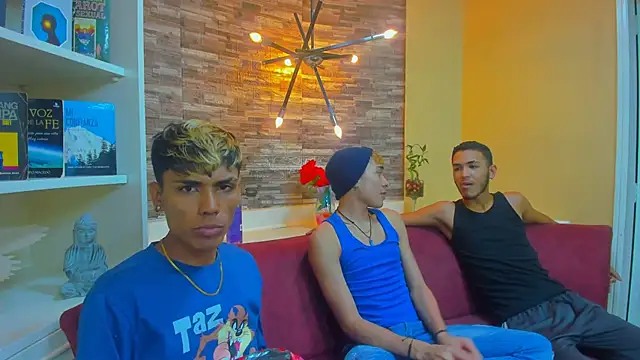 StrawwBoys online show from 01.17.25