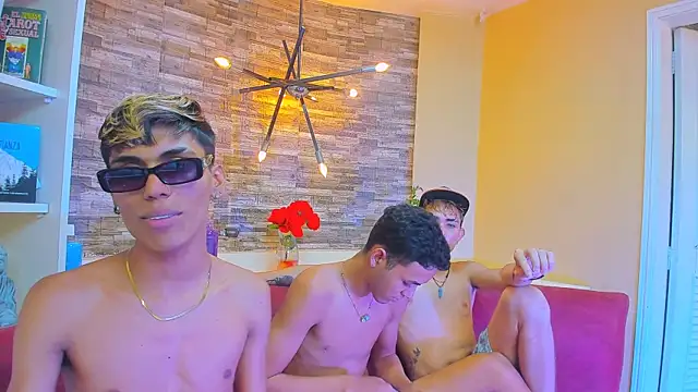 StrawwBoys online show from 01.20.25