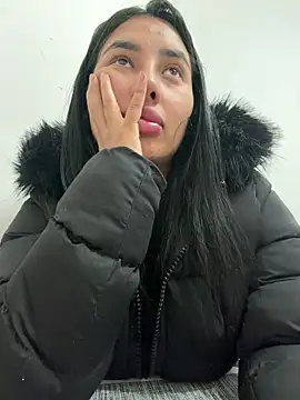 Anily Lovely online show from 02.11.26