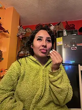 Snapshot of Anily_Lovely chatting on 06.18.26 Anily Lovely online show from 06.18.26