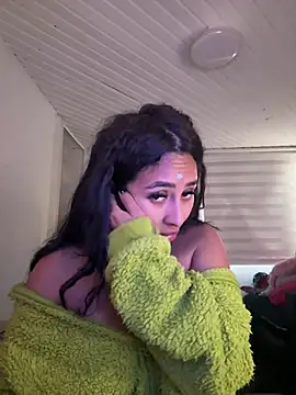 Snapshot of Anily_Lovely chatting on 06.23.26 Anily Lovely online show from 06.23.26