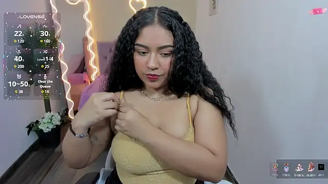 Snapshot of kendra_tay chatting on 02.06.25 kendra tay online show from 02.06.25