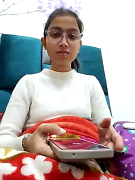 Snapshot of Aleena_Rai chatting on 12.06.24 Aleena Rai online show from 12.06.24