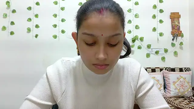 Aleena Rai online show from 11.06.25