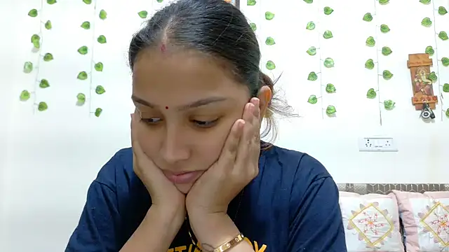 Aleena Rai online show from 11.16.25