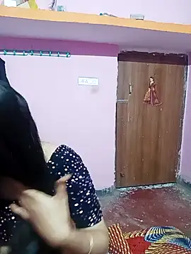 Cute-Simmi online show from 12.15.24