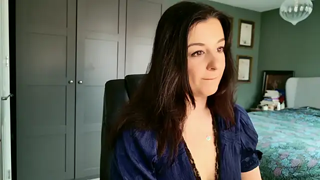 flatwhite0 online show from 03.31.26