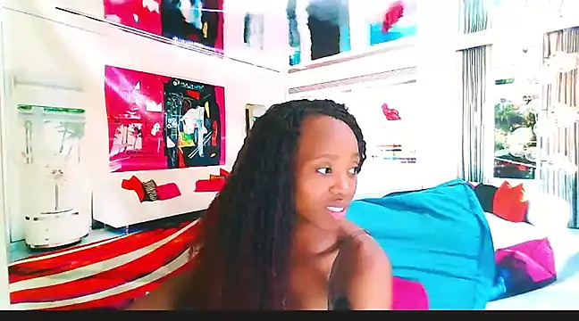 EbonyCreamy69 online show from 12.10.24