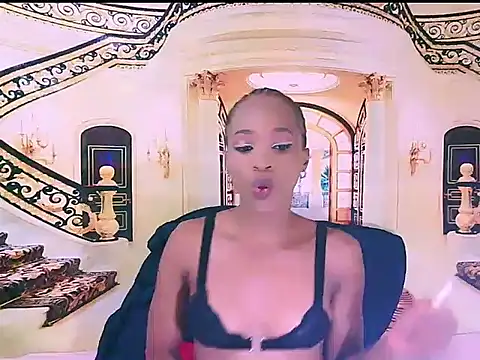 EbonyCreamy69 online show from 02.07.25