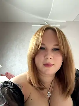 Emmy Greis online show from 11.04.25