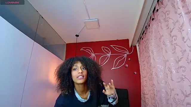 Zia Green online show from 02.26.25