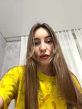 viviandaimond1 online show from 10.27.25