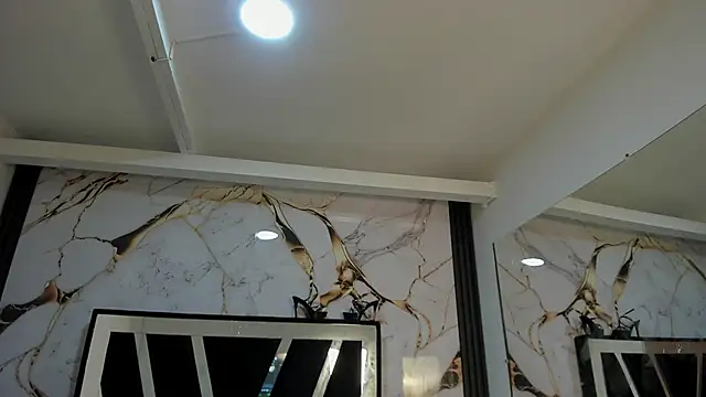 KarinaSimonz online show from 11.08.25