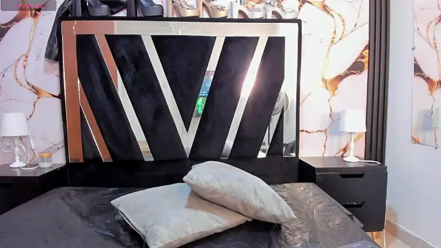 KarinaSimonz online show from 02.01.26