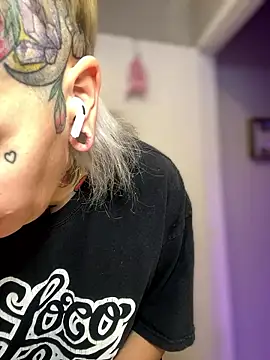 GoldieBakeman online show from 01.15.26