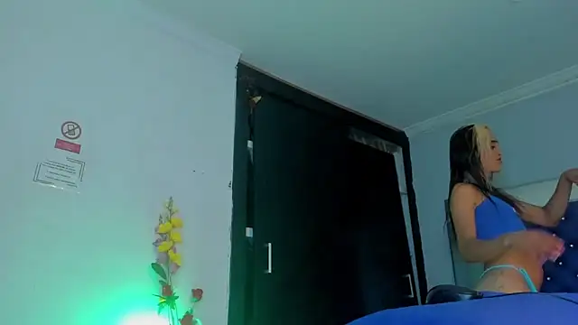 Eyleen Santos online show from 03.30.26