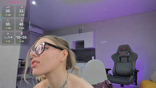 Marta May  online show from 04.01.26