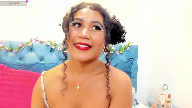 Sophie Smith69 online show from 03.19.25