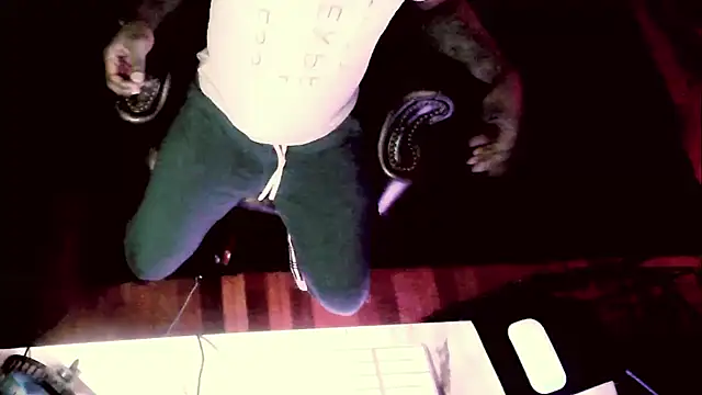 Pressure69mee online show from 03.23.25