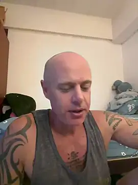 luv2masterb8247 online show from 12.03.24