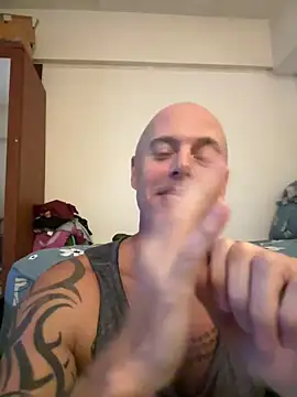 luv2masterb8247 online show from 12.11.24