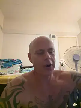 luv2masterb8247 online show from 12.27.24