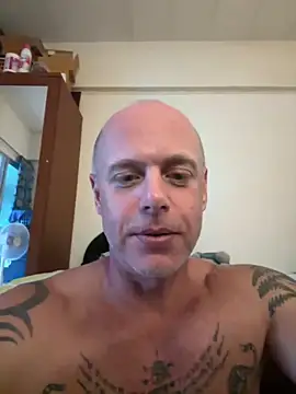 luv2masterb8247 online show from 01.10.25