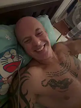 luv2masterb8247 online show from 01.14.25