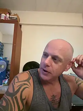 luv2masterb8247 online show from 01.20.25