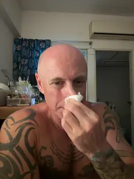 luv2masterb8247 online show from 02.07.25