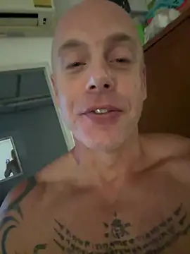 luv2masterb8247 online show from 02.17.25