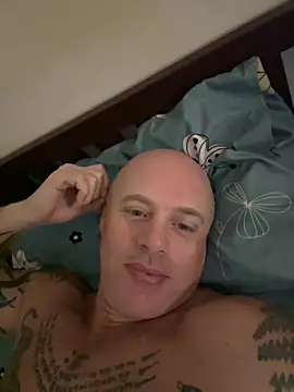 luv2masterb8247 online show from 02.27.25