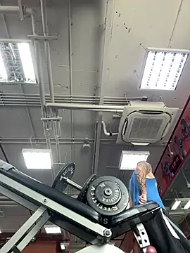 luv2masterb8247 online show from 03.05.25