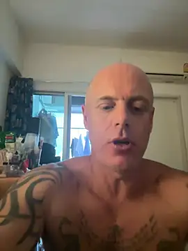 luv2masterb8247 online show from 03.14.25