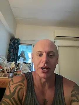 luv2masterb8247 online show from 03.17.25